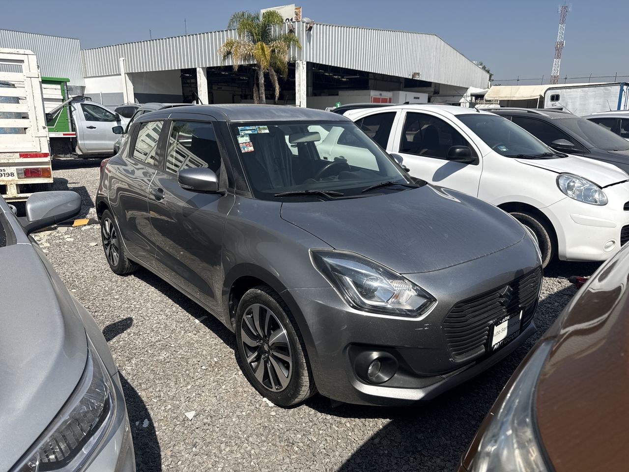 2018 SUZUKI SWIFT GLX TM