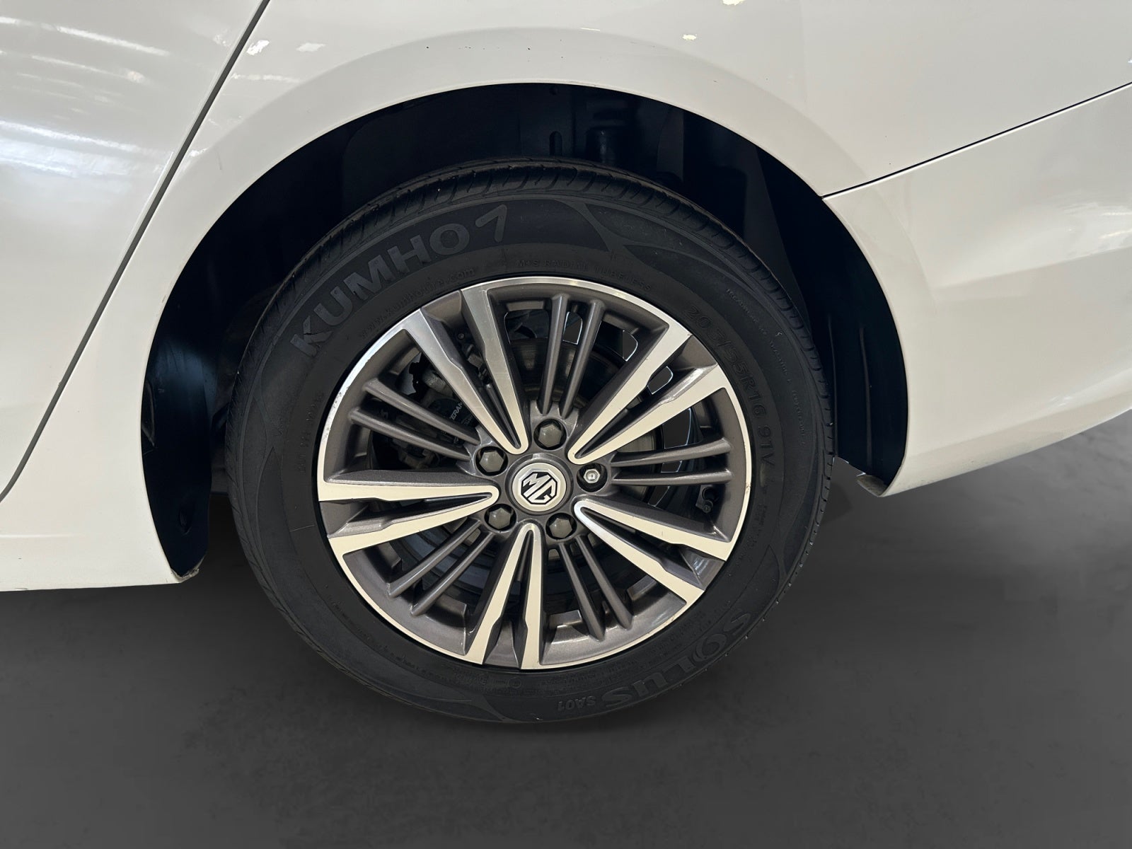 2023 MG MG 5 1.5L DEL ELEGANCE AT