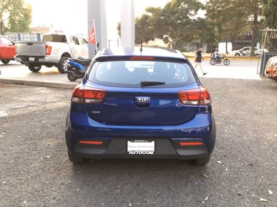2021 Kia RIO LX TA