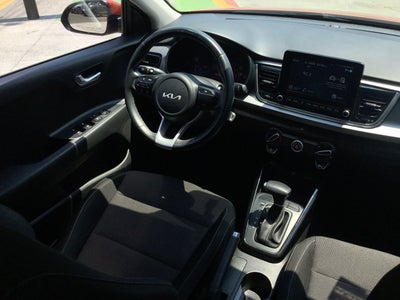 2022 Kia RIO LX TA