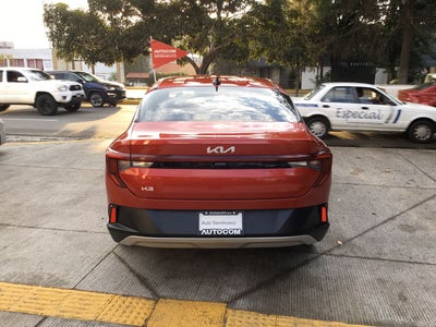 2024 Kia K3 EX PACK AT