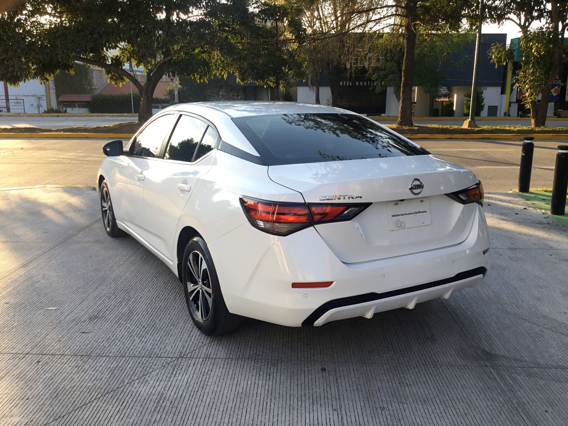 2021 Nissan SENTRA ADVANCE CVT 21