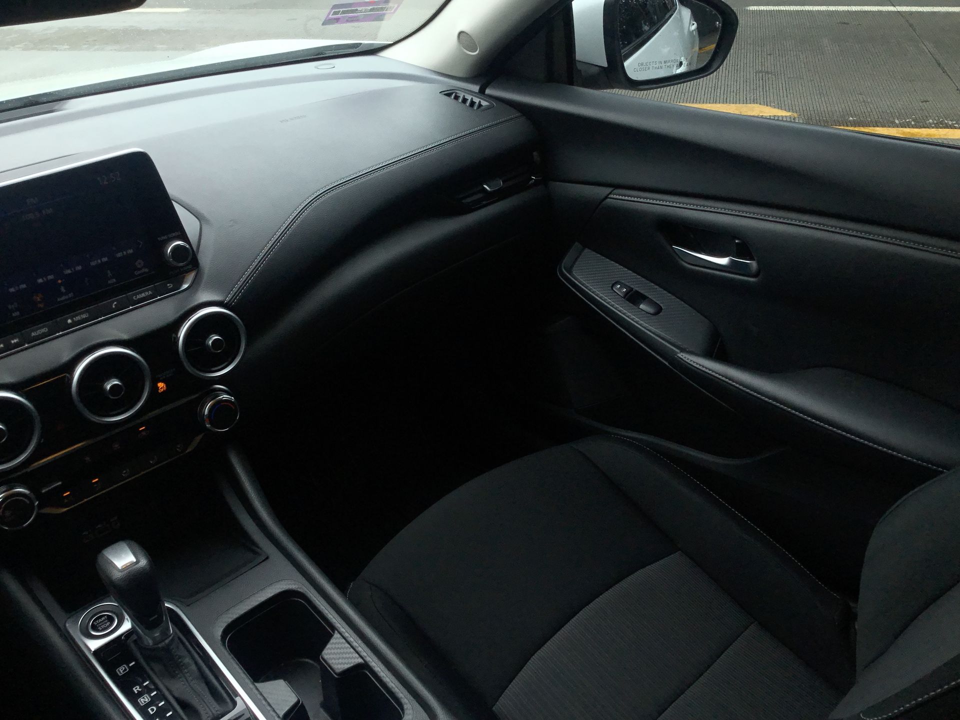 2025 Nissan SENTRA SENTRA ADVANCE CVT
