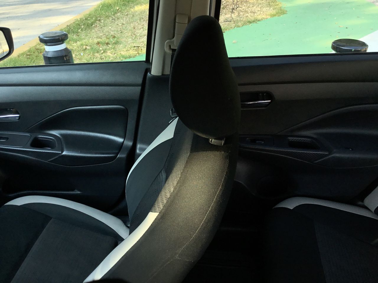 2020 Nissan VERSA ADVANCE MT