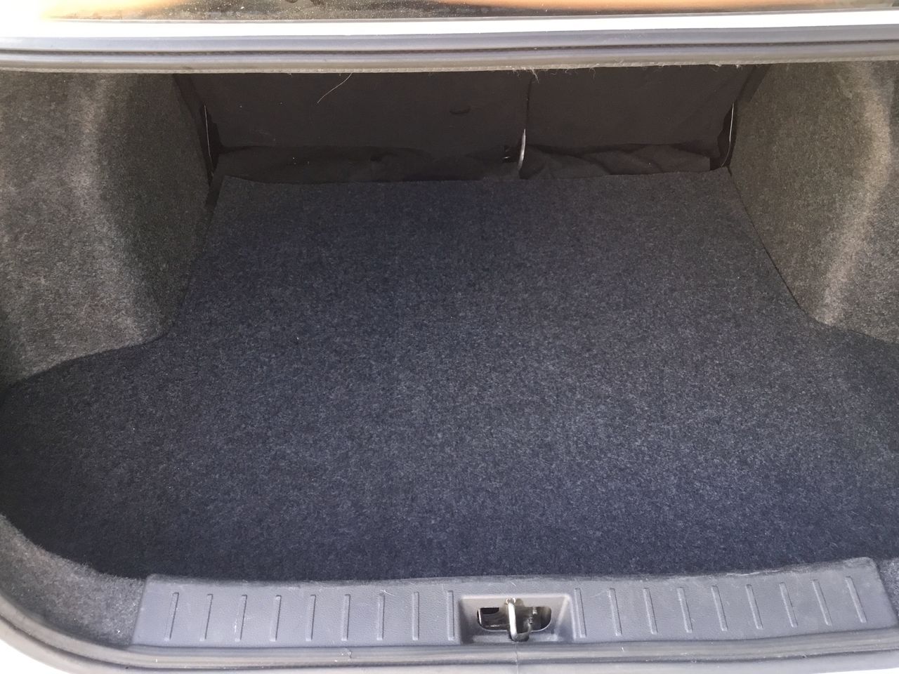 2020 Nissan VERSA ADVANCE MT