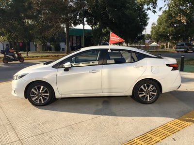 2020 Nissan VERSA ADVANCE MT