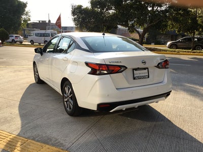 2020 Nissan VERSA ADVANCE MT