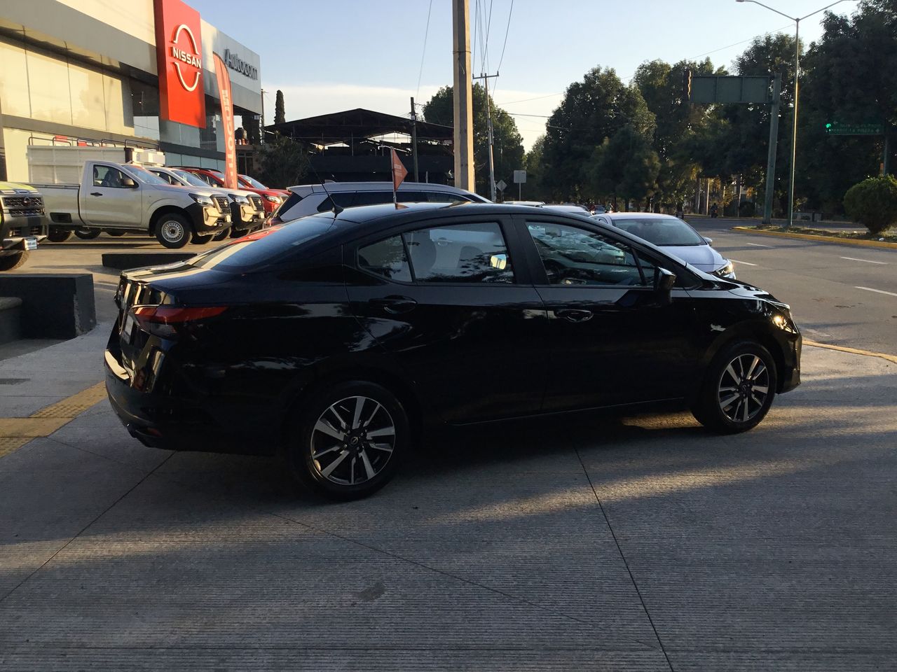 2025 Nissan VERSA EXCLUSIVE CVT 25