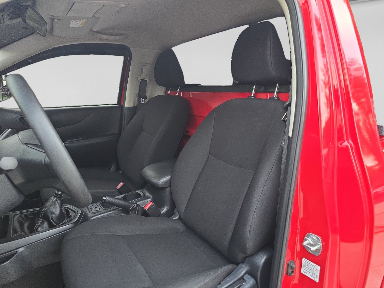 2025 Nissan FRONTIER NP300 PICK UP TM AC