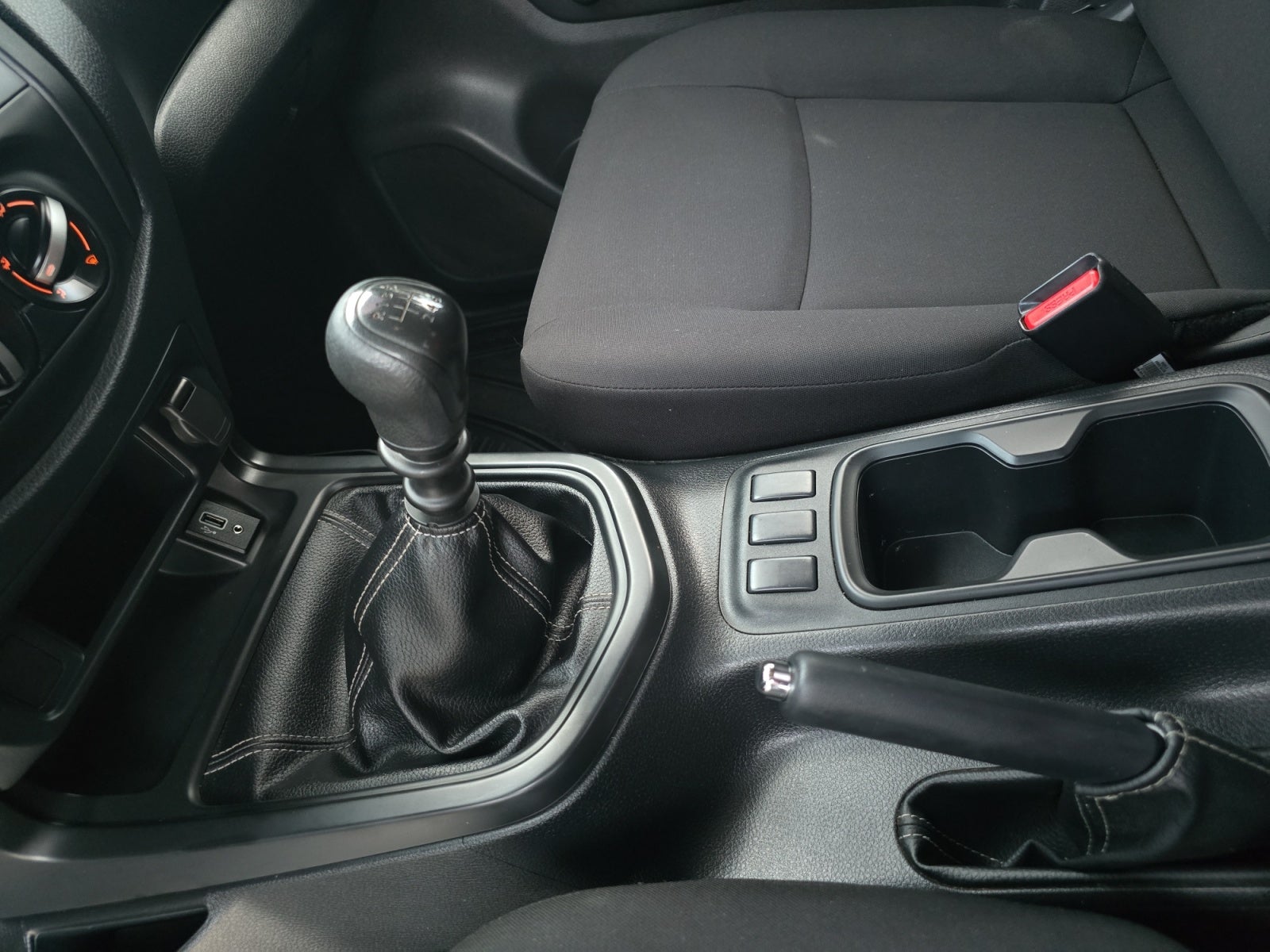 2025 Nissan FRONTIER NP300 PICK UP TM AC