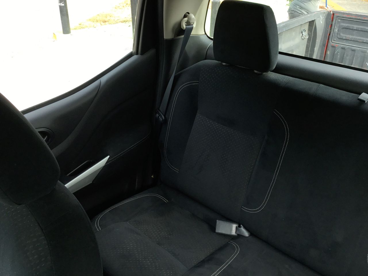 2016 Nissan PICKUP DOBLE CABINA SE TM AC 6VEL