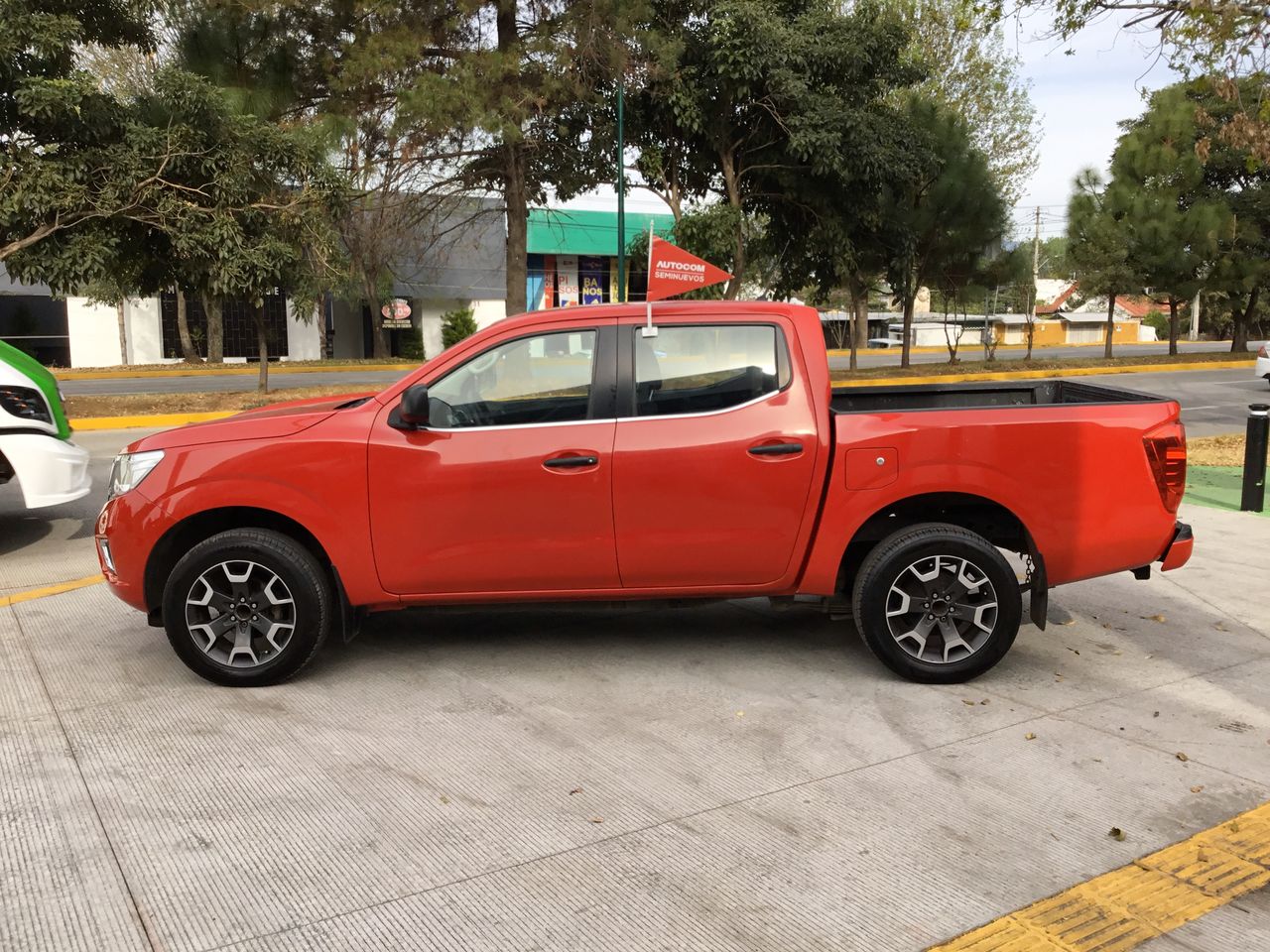 2016 Nissan PICKUP DOBLE CABINA SE TM AC 6VEL