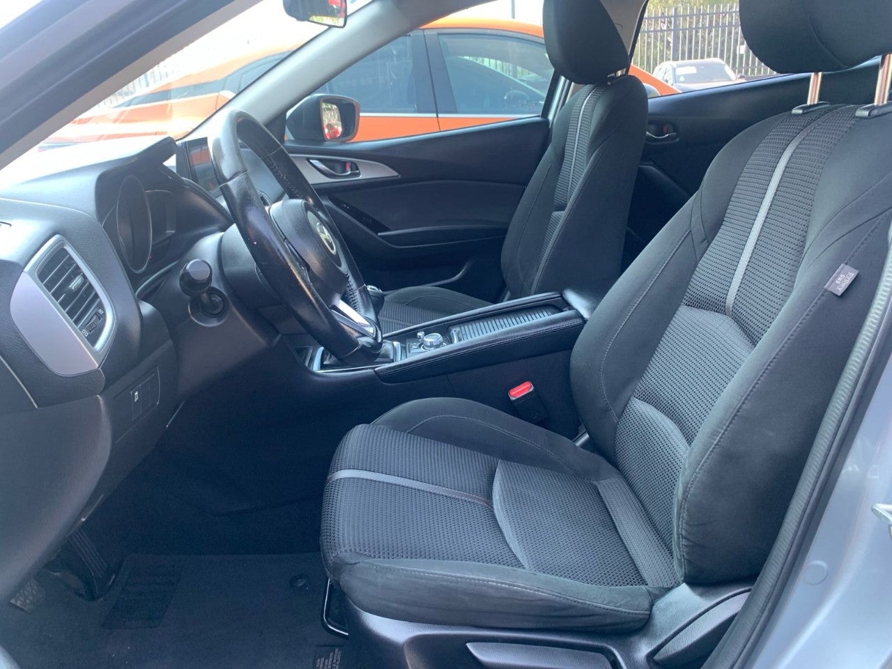 2018 Mazda MAZDA 3 I 4 PUERTAS TM