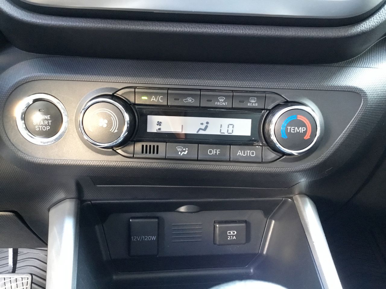 2024 Toyota RAIZE XLE CVT