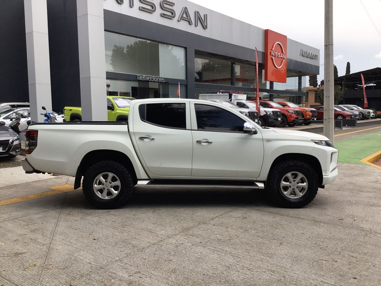 2022 Mitsubishi L200 GLX DSL TM