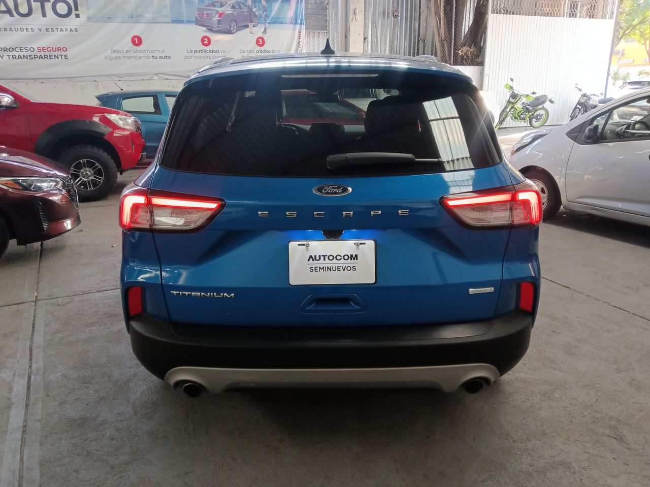 2020 Ford ESCAPE ESCAPE TITANIUM FWD