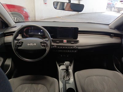 2025 Kia K3 K3 LX A/T Sedan