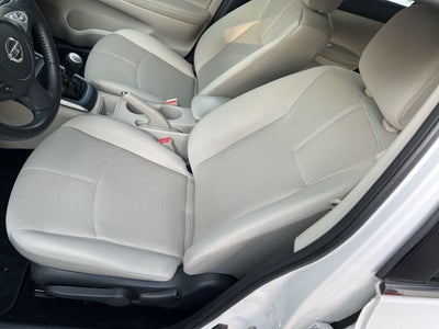 2018 Nissan SENTRA ADVANCE MT