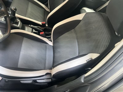 2021 Nissan VERSA ADVANCE MT 21