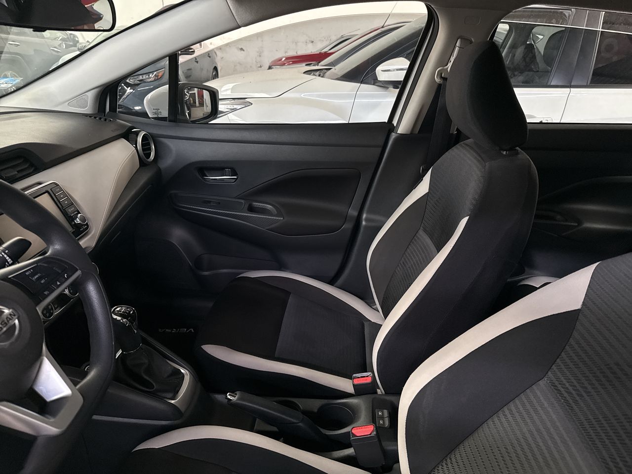 2021 Nissan VERSA VERSA ADVANCE MT