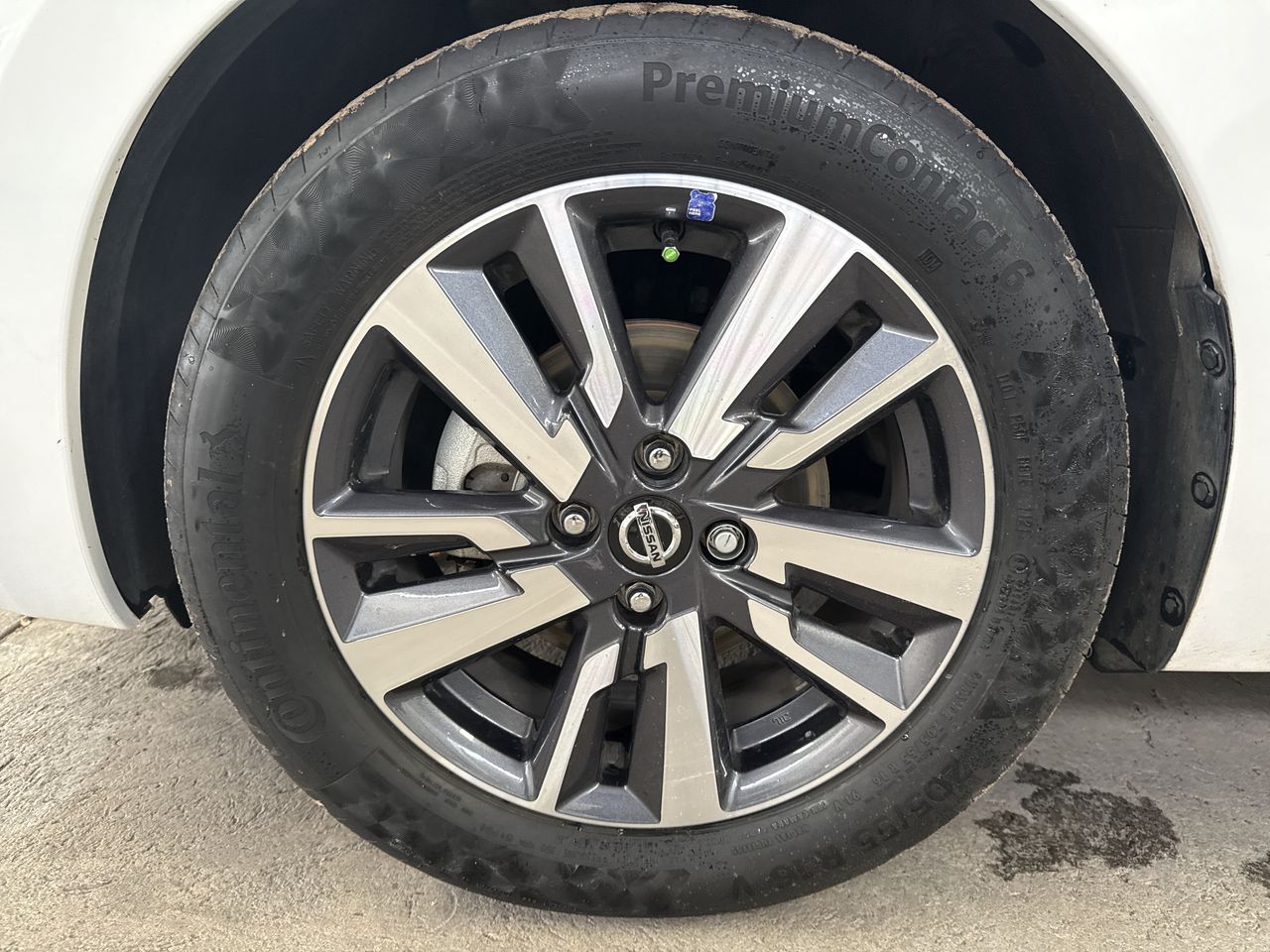 2021 Nissan VERSA VERSA ADVANCE MT