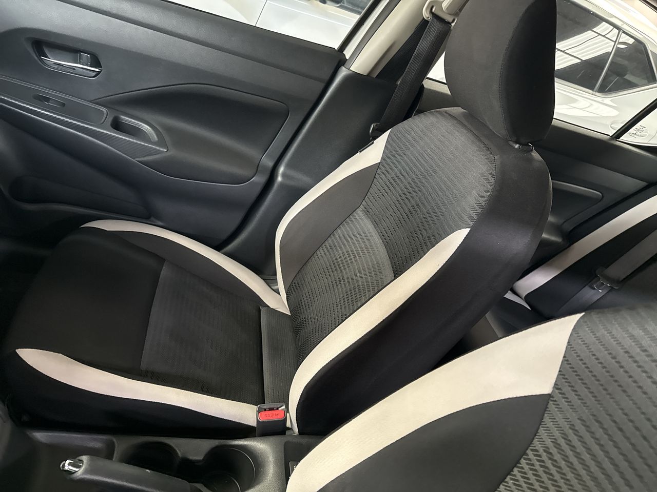 2021 Nissan VERSA VERSA ADVANCE MT
