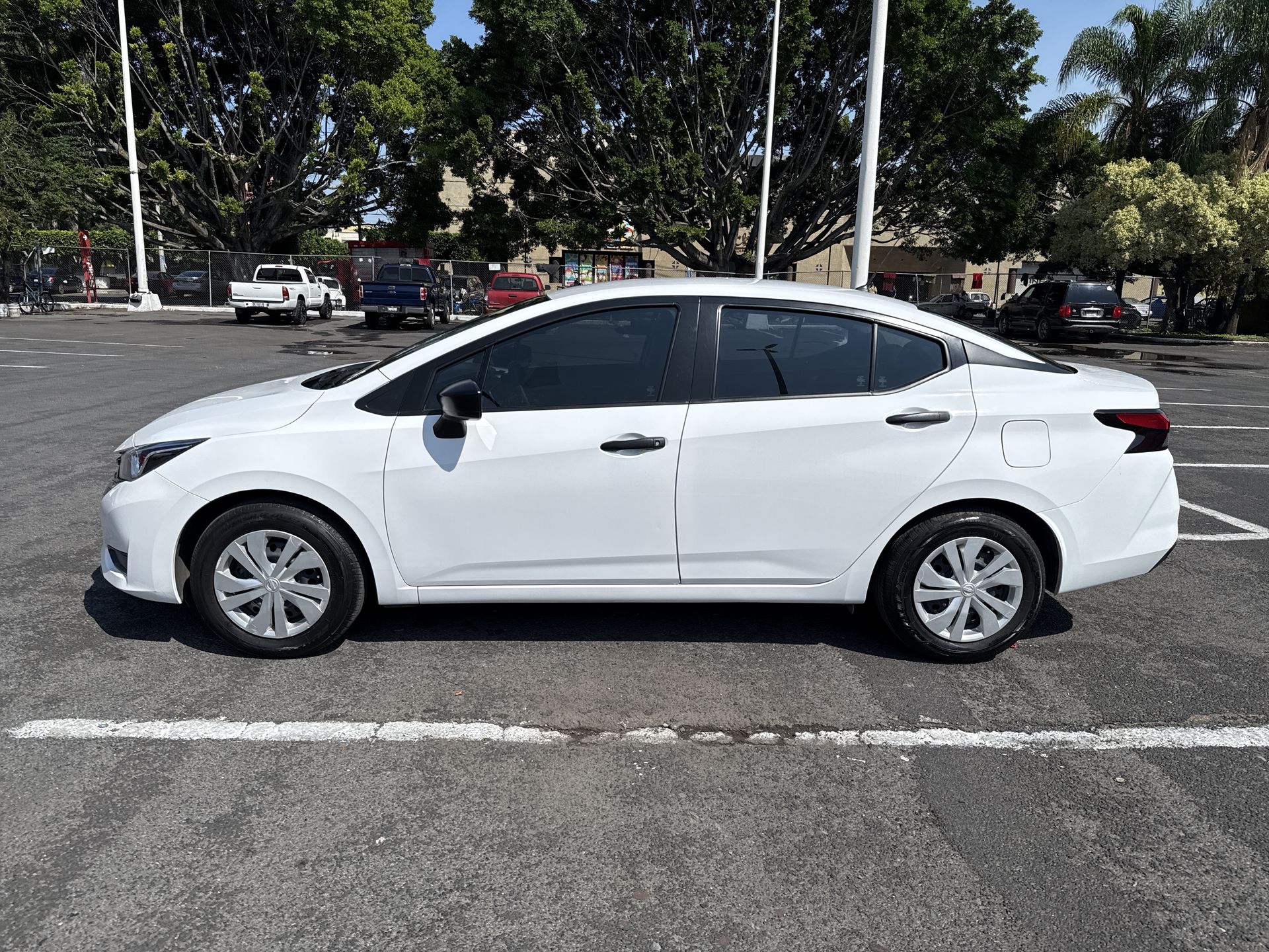 2024 Nissan VERSA SENSE MT 24