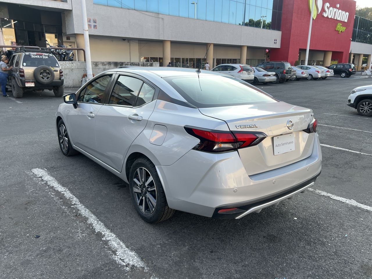 2022 Nissan VERSA ADVANCE MT