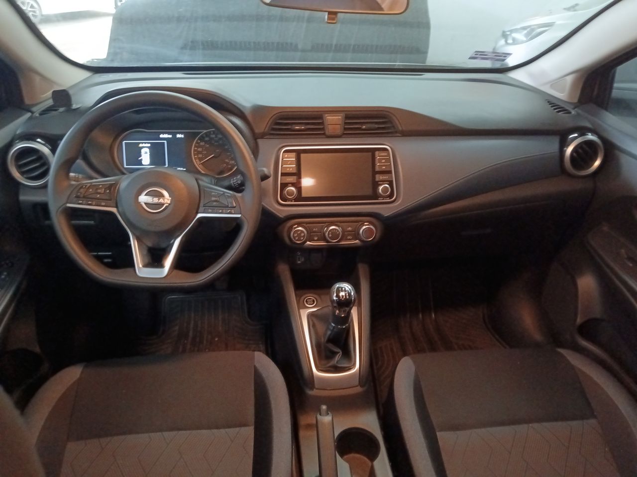 2025 Nissan VERSA VERSA ADVANCE MT