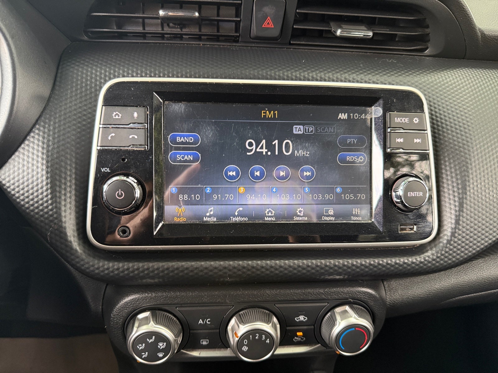 2024 Nissan KICKS ADVANCE 1.6 LTS MT 24