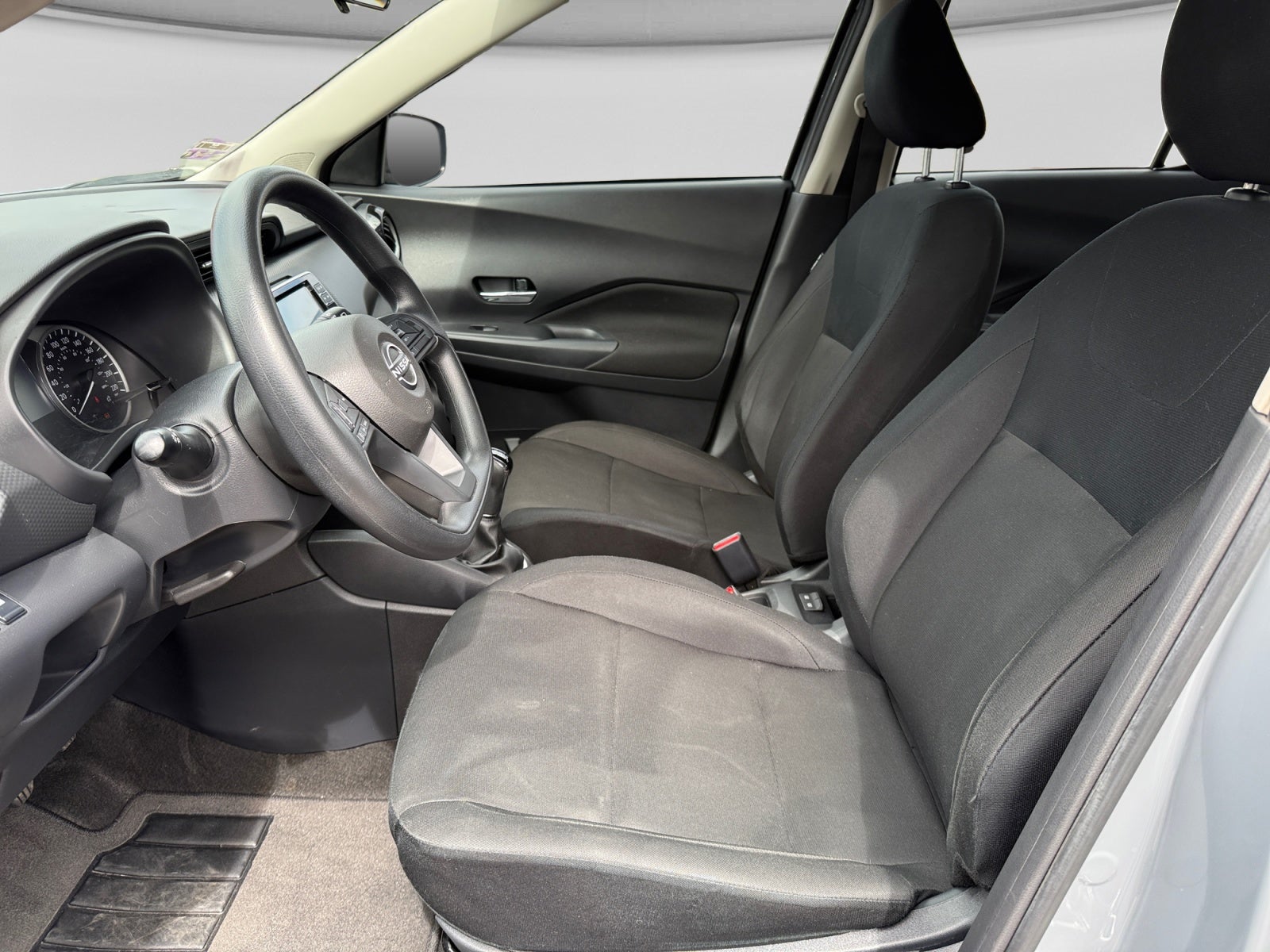 2024 Nissan KICKS ADVANCE 1.6 LTS MT 24