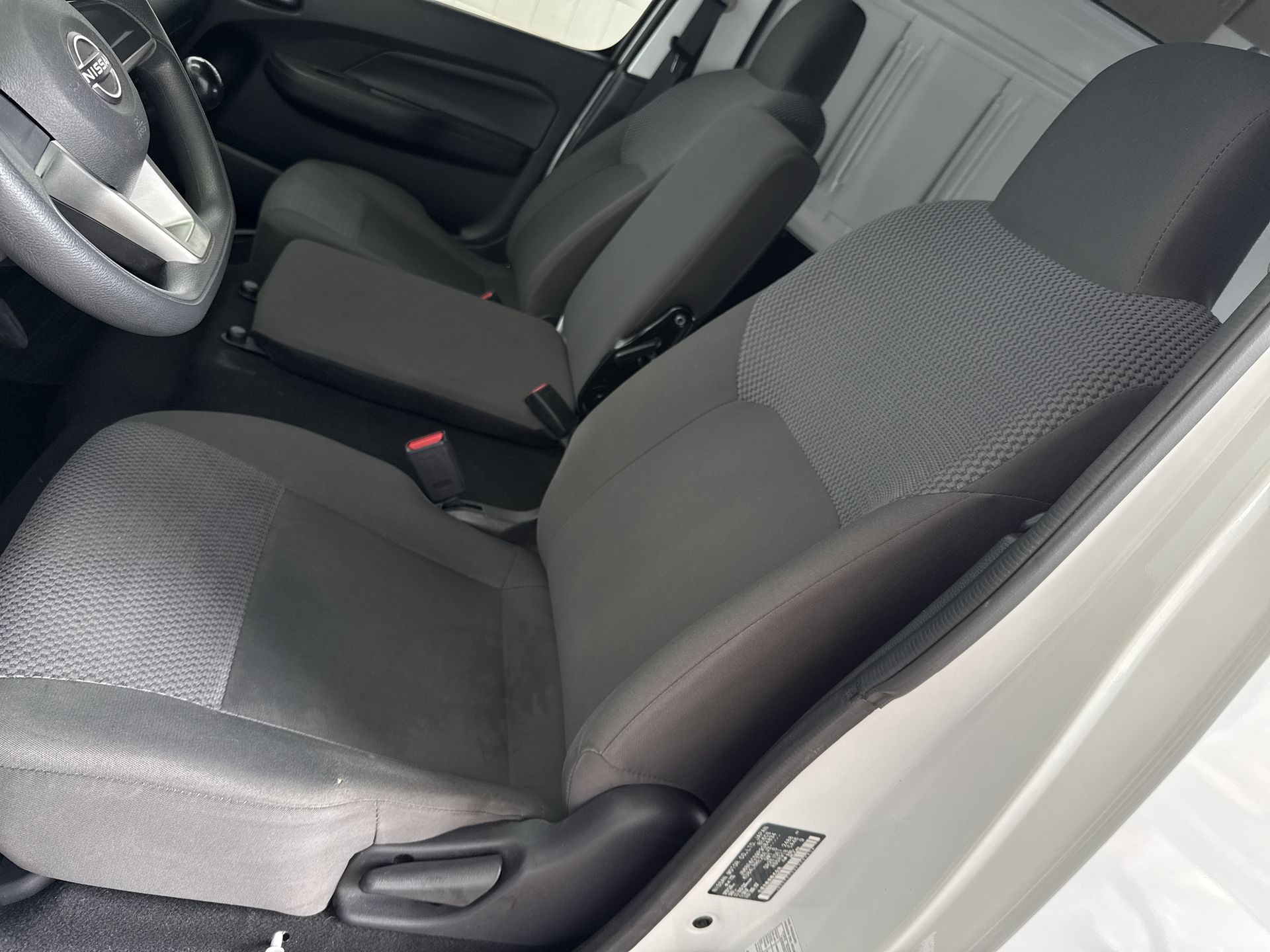 2023 Nissan NV350 URVAN PANEL AMPLIA AA 23