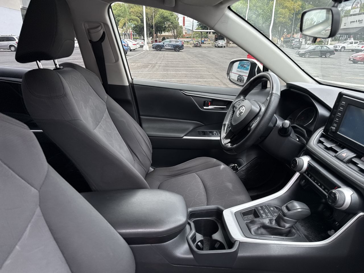 2019 Toyota RAV4 2.5 XLE AWD AT