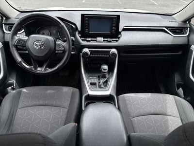 2019 Toyota RAV4 2.5 XLE AWD AT