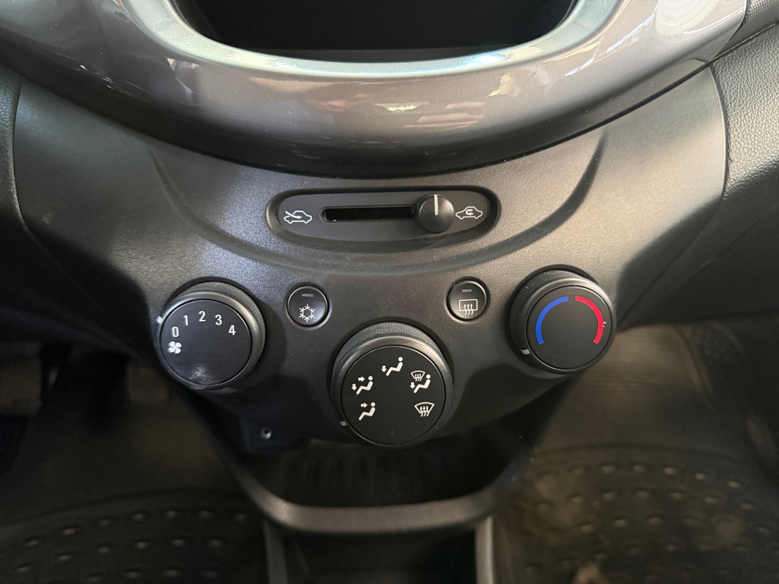 2021 Chevrolet BEAT LT B