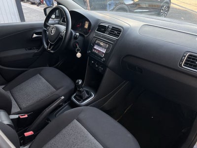 2021 Volkswagen POLO STARTLINE STD.