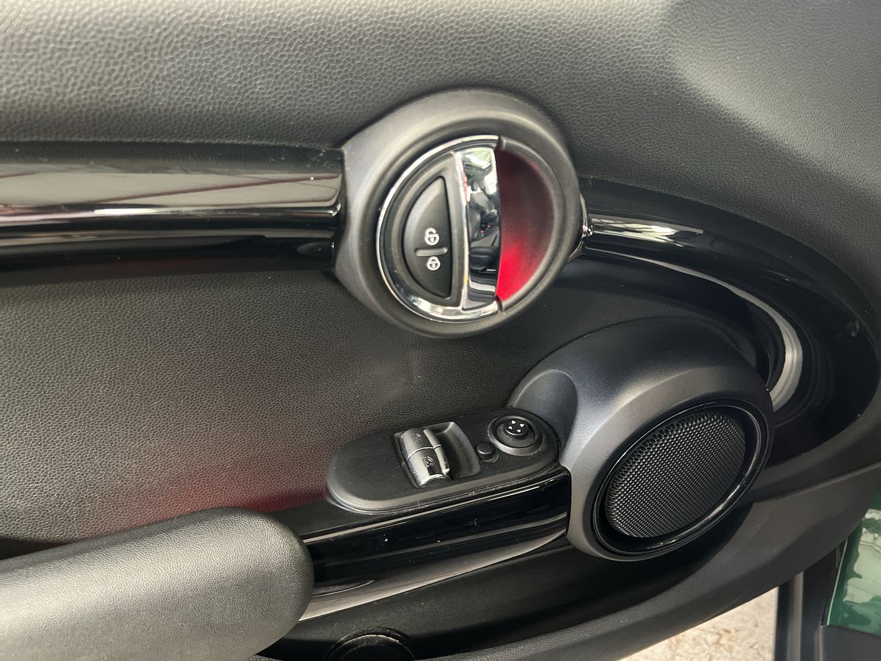 2021 MINI MINI 3 DOOR COOPER CHILI