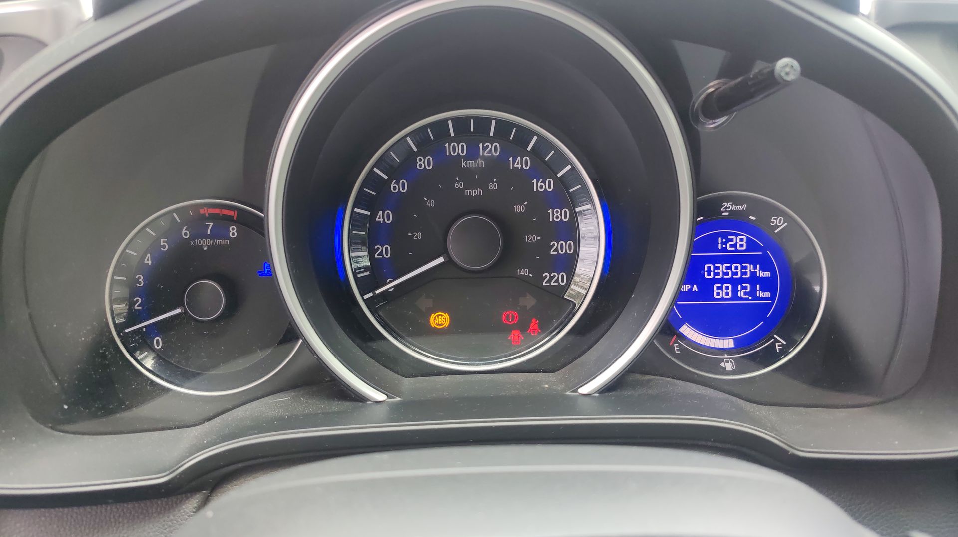 2015 Honda FIT 1.5 COOL MT