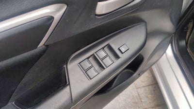 2015 Honda FIT 1.5 COOL MT