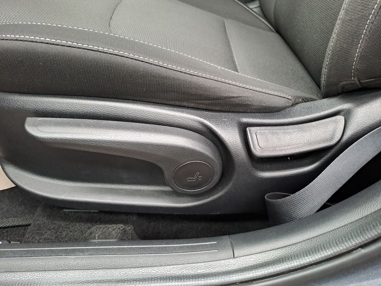 2023 Kia FORTE LX IVT