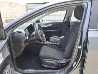 2023 Kia FORTE LX IVT
