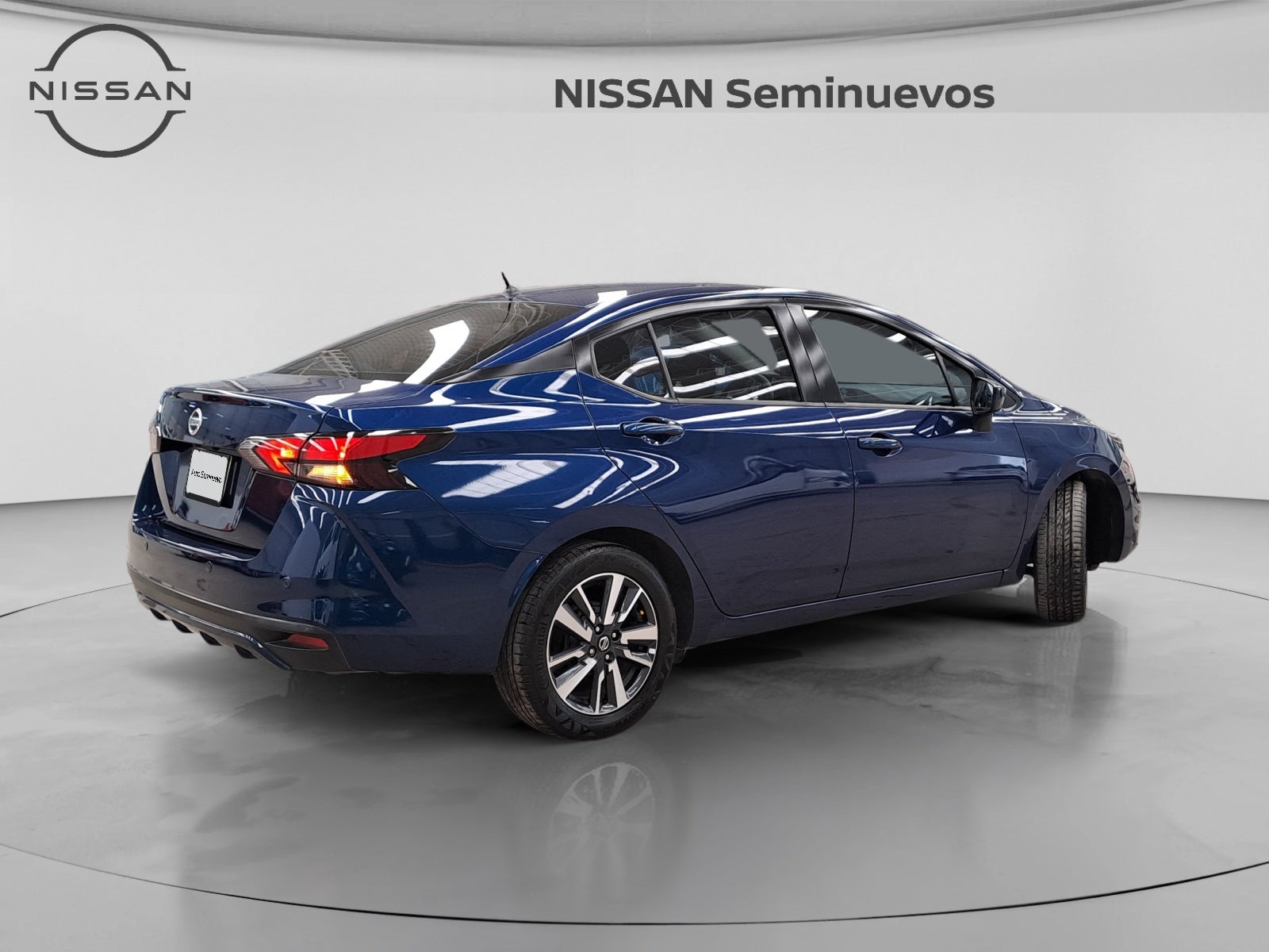2022 Nissan VERSA VERSA ADVANCE MT