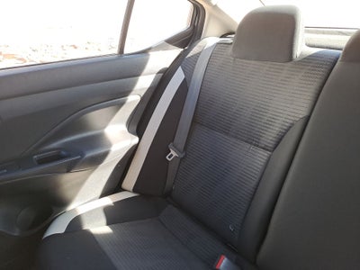 2022 Nissan VERSA ADVANCE CVT 22