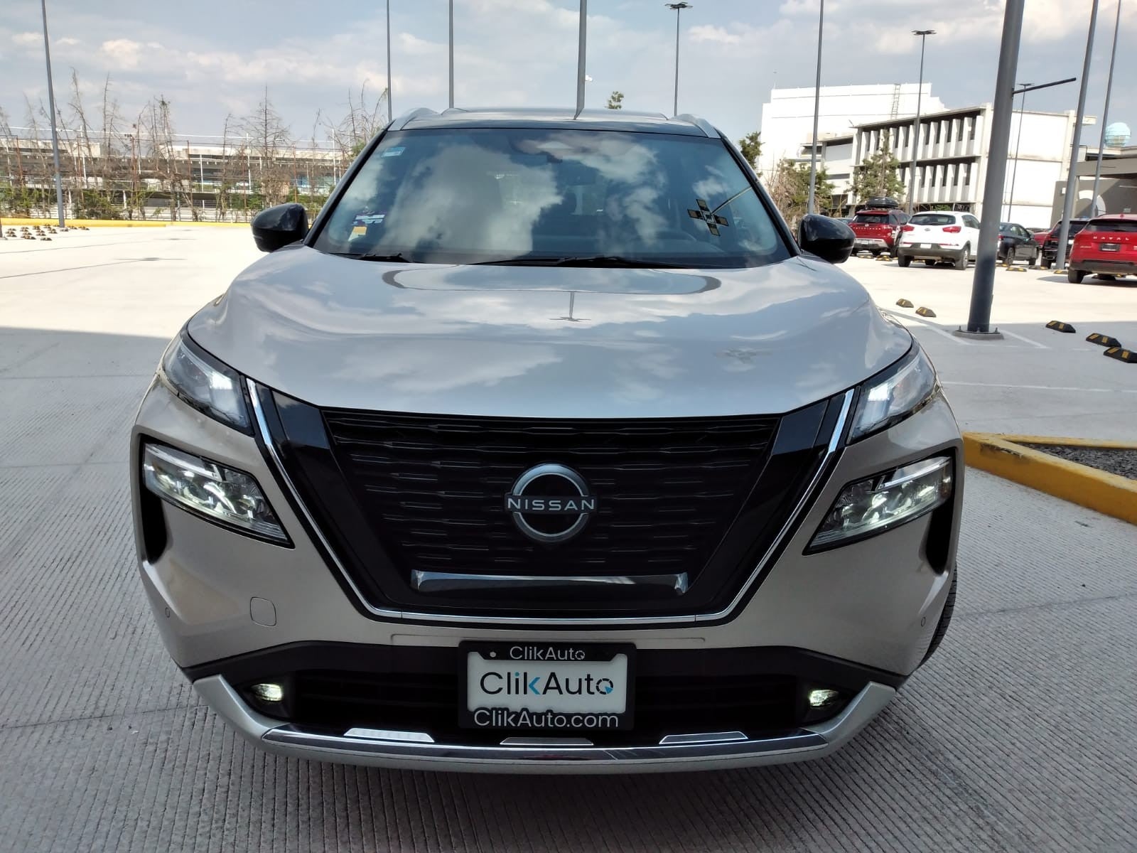 2025 Nissan X-TRAIL PLATINUM E-POWER 2 ROW 25