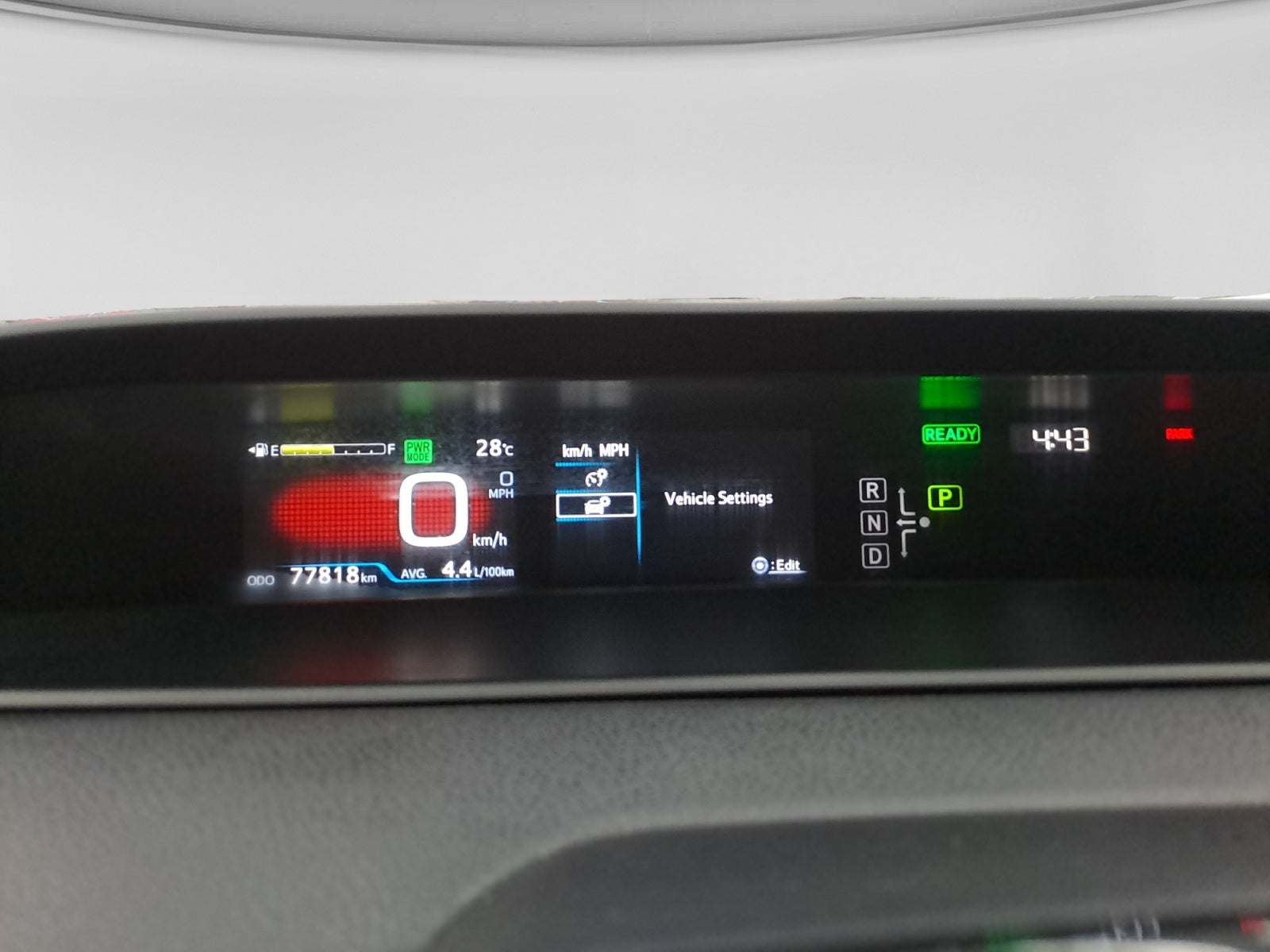 2021 Toyota PRIUS BASE