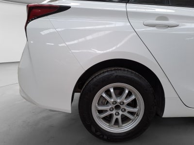 2021 Toyota PRIUS BASE