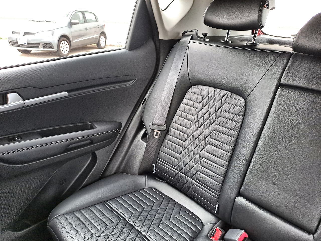 2026 Kia SONET SX IVT
