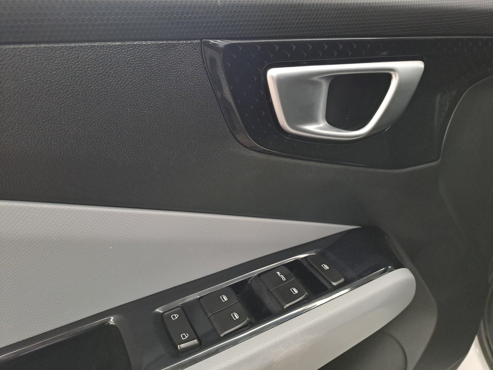 2024 Chevrolet AVEO LT PLUS