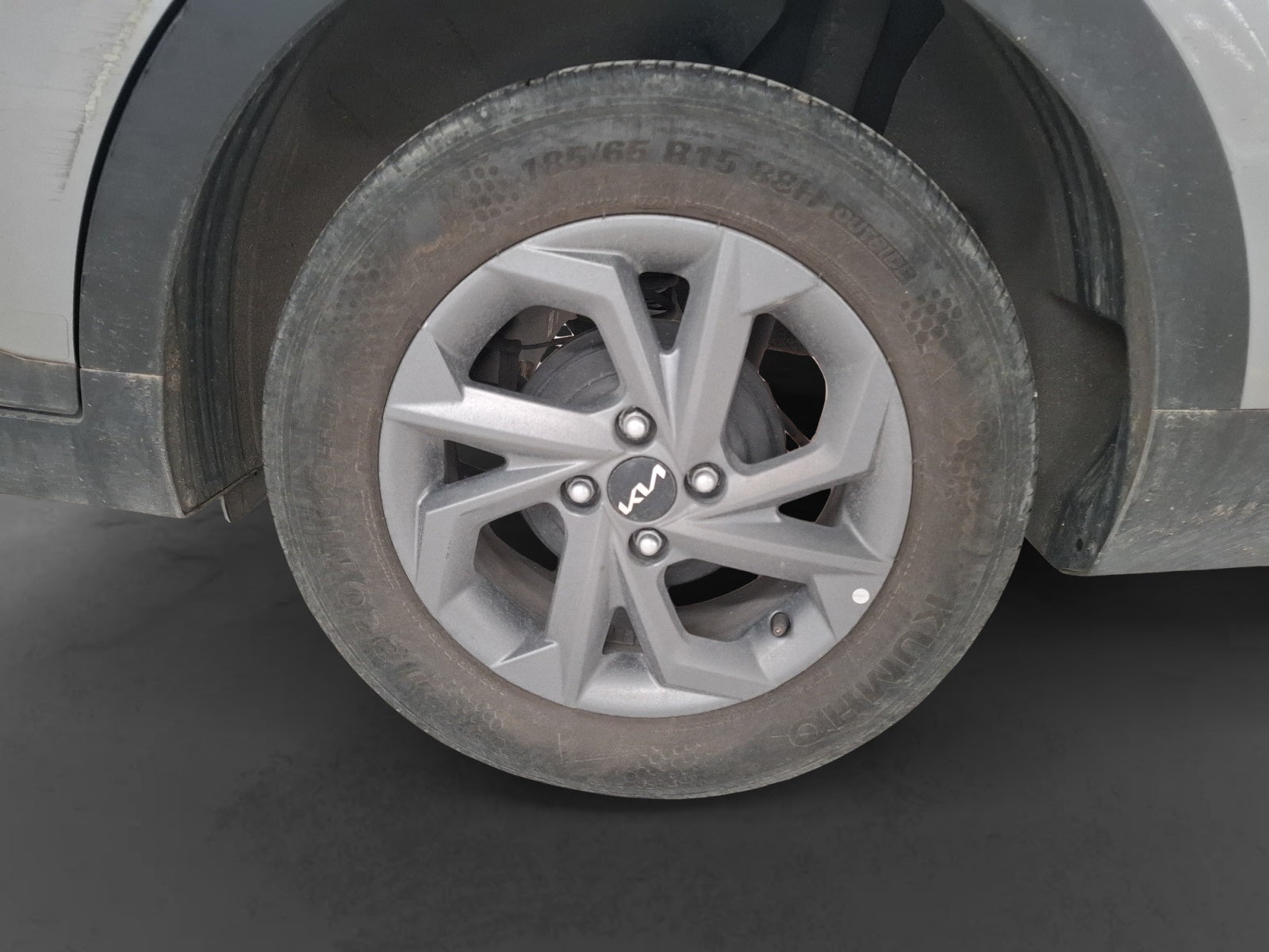 2024 Kia K3 LX AT