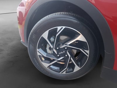 2025 Kia K3 EX AT